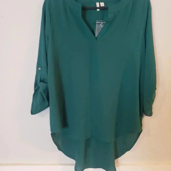 C EST 1946 Green Tunic Top NWT - Picture 3 of 4
